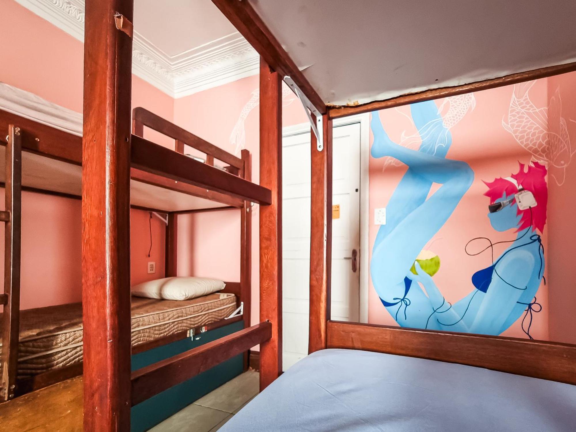 Books Hostel - Rio de Janeiro — Photos 3